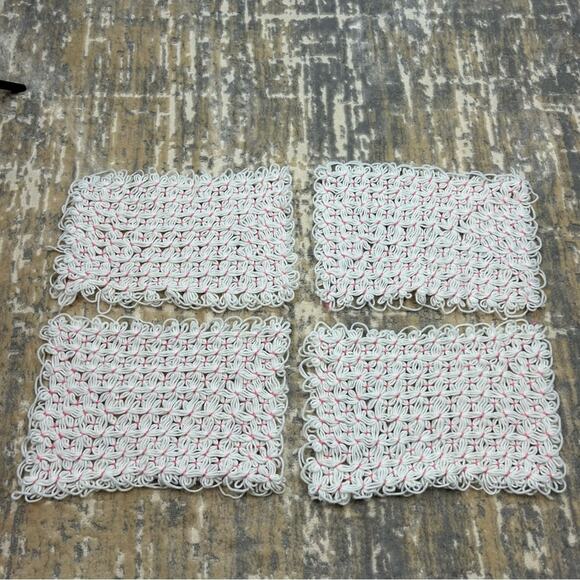 Vintage Woven Love & Money Loom White Pink 4 Set Placemats - Picture 1 of 4